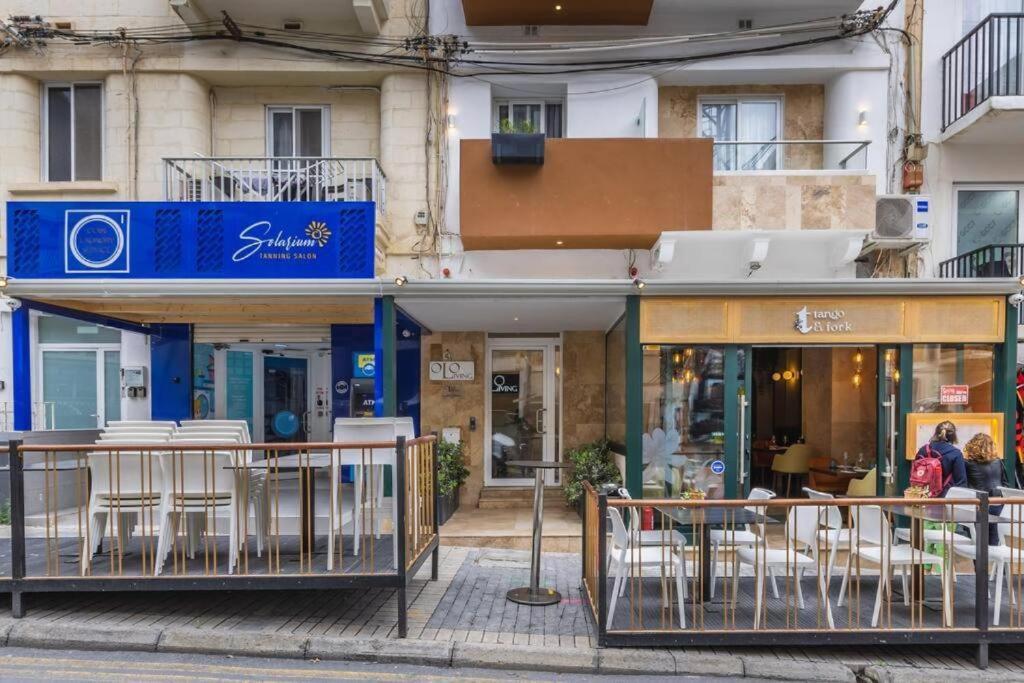 Hotel Studio Penthouse With Kitchenette And Side Seaview At The New Olo Living San Julián Exterior foto